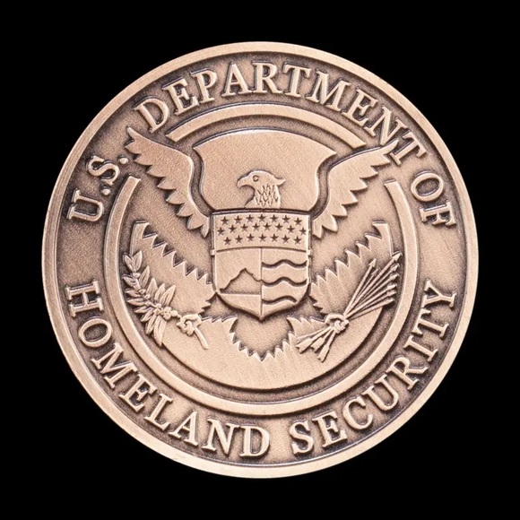 🇺🇸”United States Border Patrol Department Of Homeland Security”Collector Coin! - Picture 4 of 13